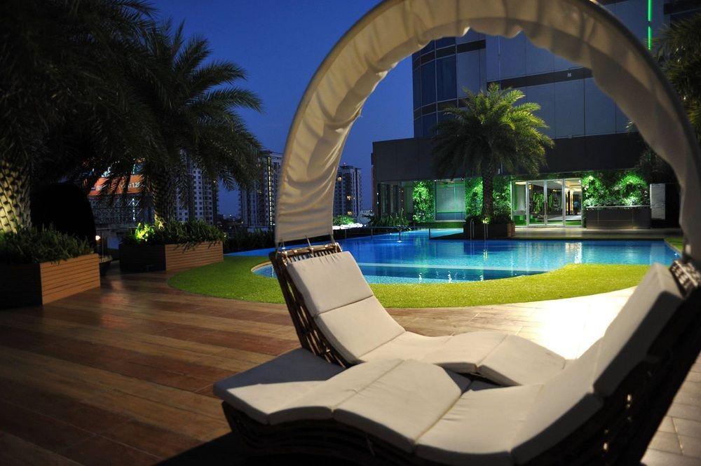 The Bazaar Hotel Bangkok Exterior foto