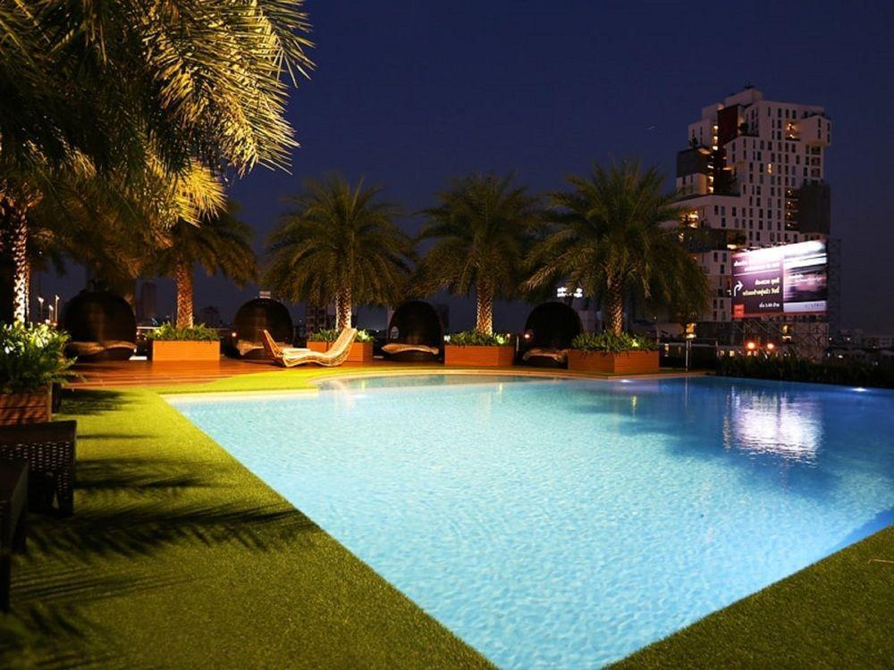 The Bazaar Hotel Bangkok Exterior foto